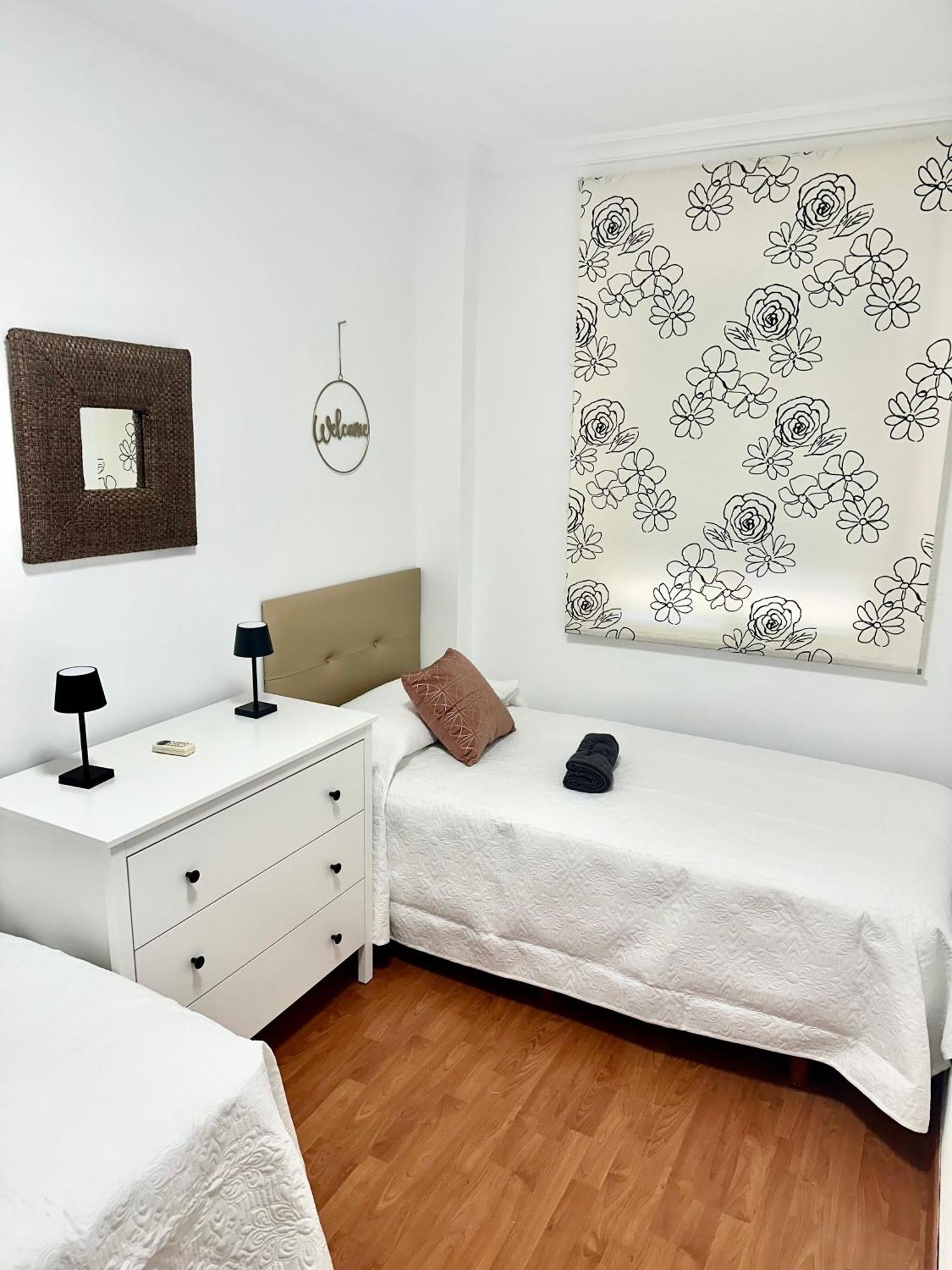 10 Minutos Centro Sevilla, Moderno Y Con Parking Gratis Exterior photo